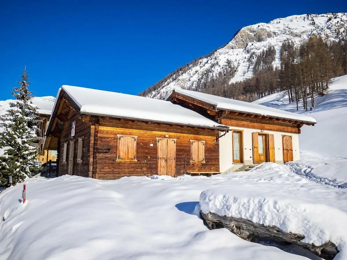 Chalet Deshana Myholidaylivigno Italy